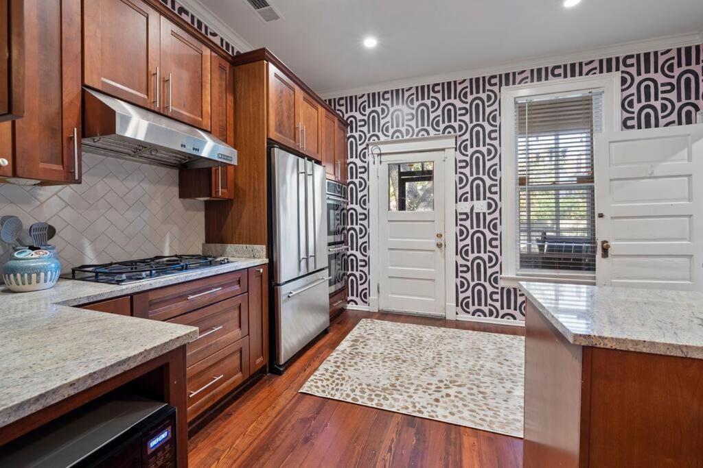 Large Historical Home W/ Fire Pit, Chef Kitchen. Memphis Exterior foto